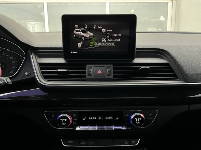 2019 Audi Q5 quattro Premium 45 TFSI