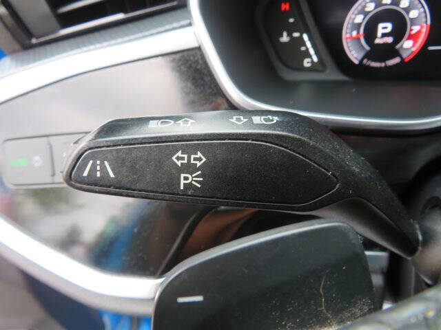 2019 Audi Q3 quattro S line Prestige 45 TFSI