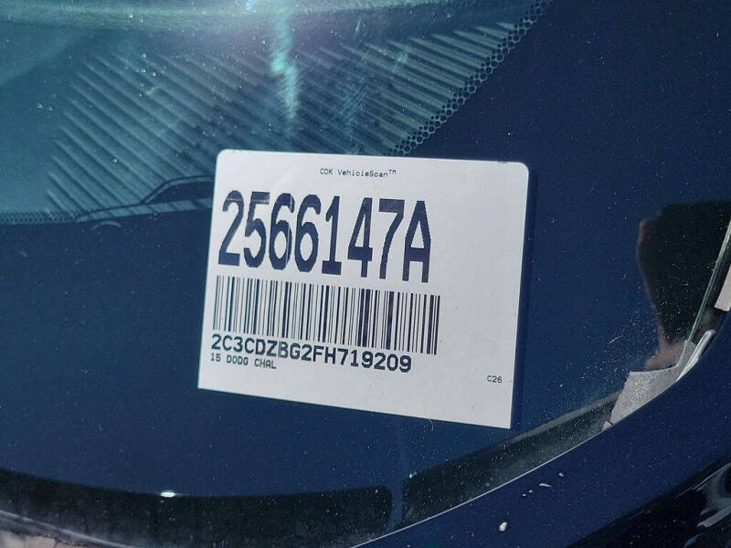 2015 Dodge Challenger SXT Plus