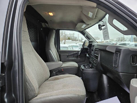 2016 Chevrolet Express 2500