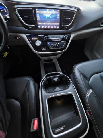 2019 Chrysler Pacifica Touring L Plus