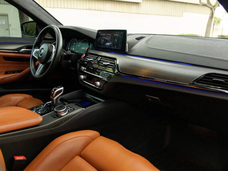 2019 BMW M5