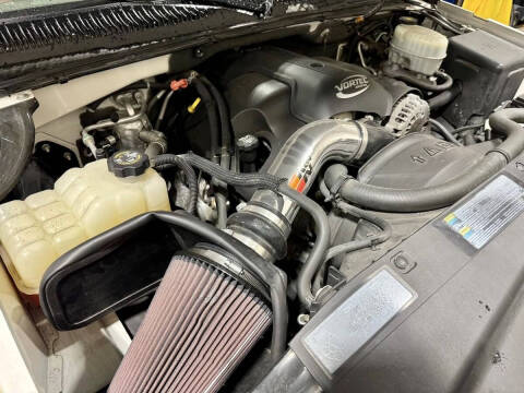 2003 Cadillac Escalade