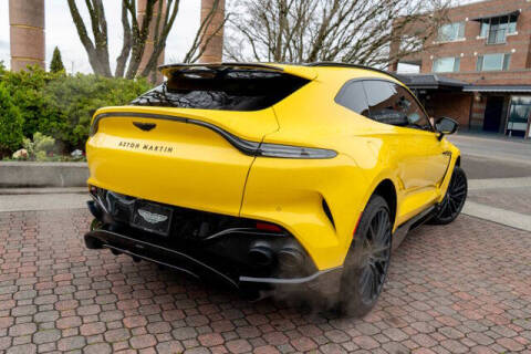 2023 Aston Martin DBX 707