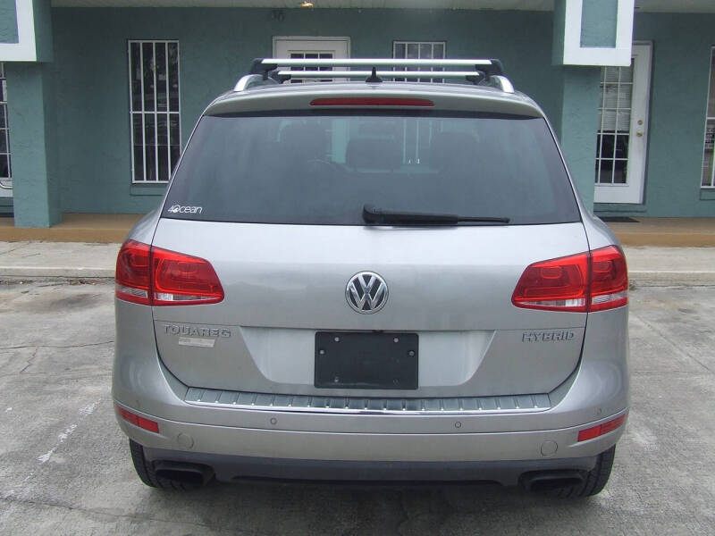 2011 Volkswagen Touareg Hybrid