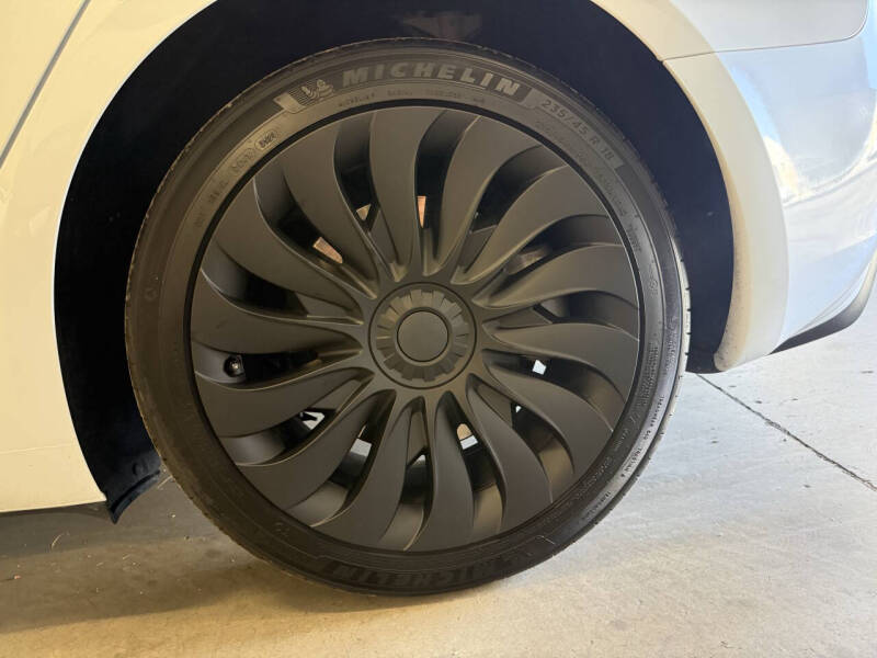 2024 Tesla Model 3 Long Range