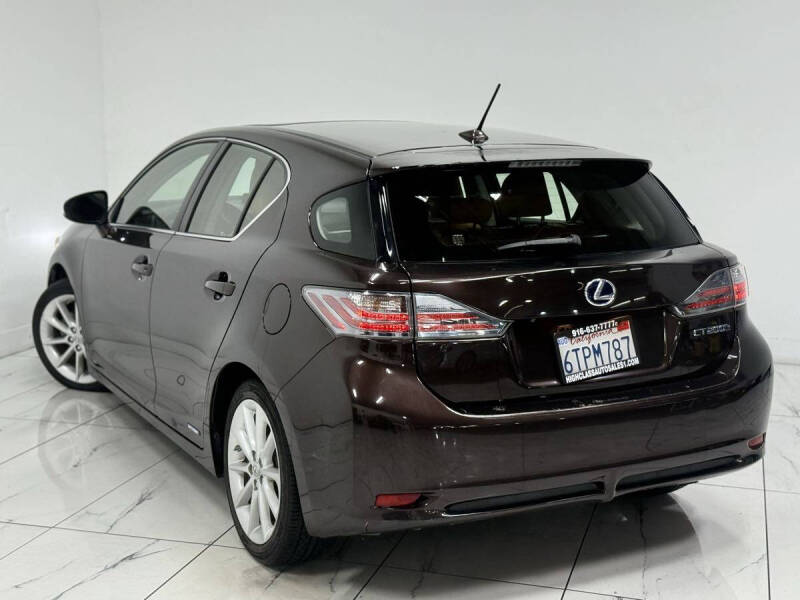2011 Lexus CT 200h Premium