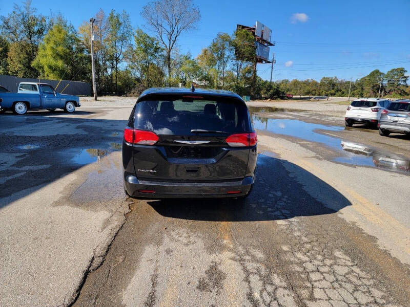 2019 Chrysler Pacifica L
