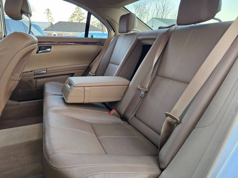 2008 Mercedes-Benz S-Class S 550