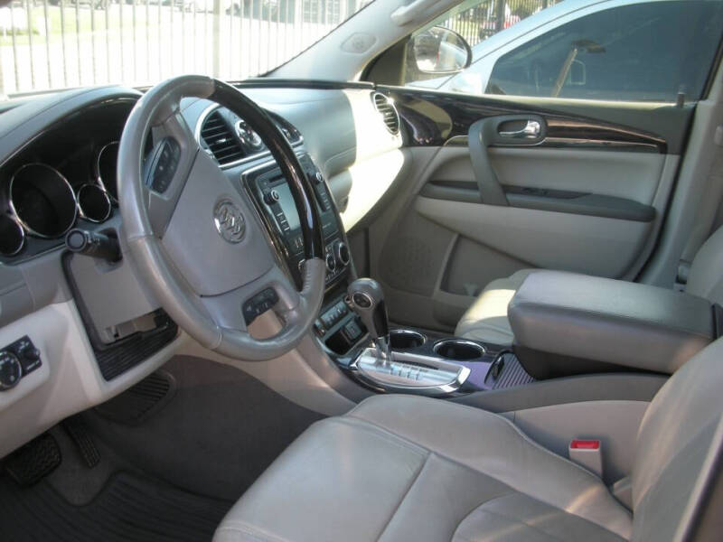 2017 Buick Enclave Leather