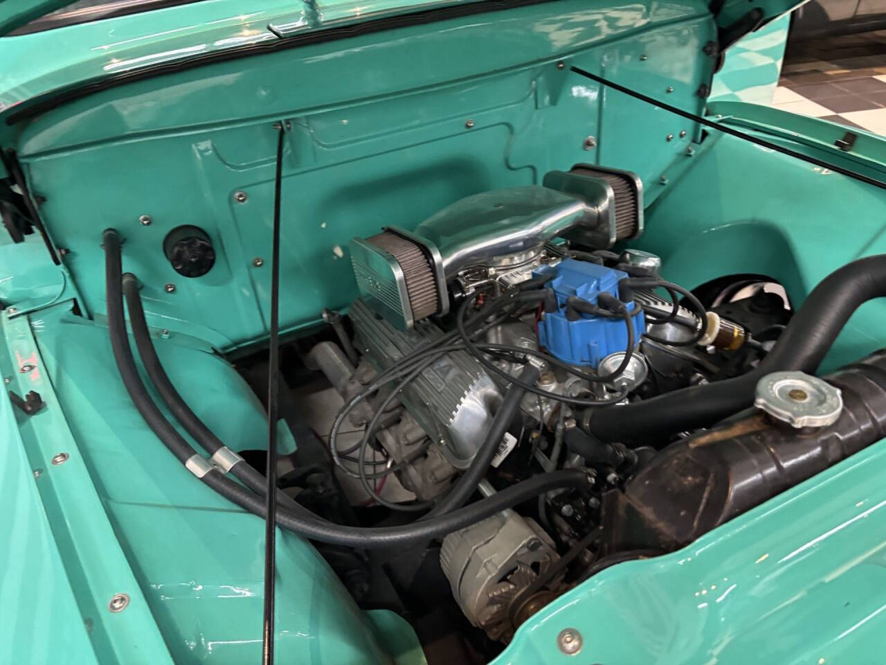 1953 Ford F-100 18