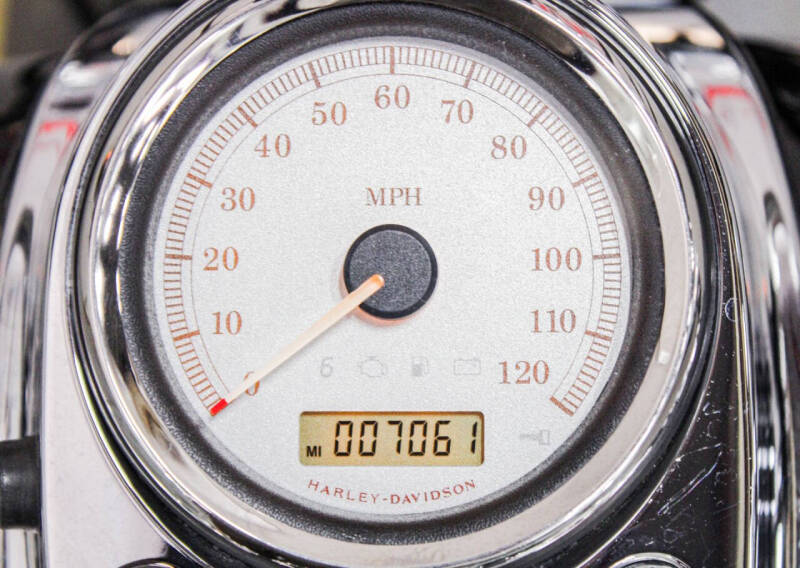 2011 Harley-Davidson Wide Glide