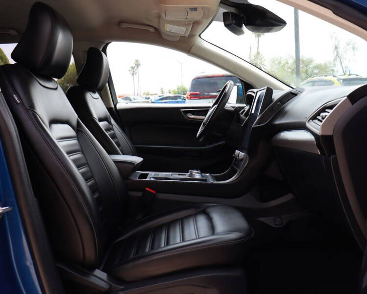 2021 Ford Edge SEL