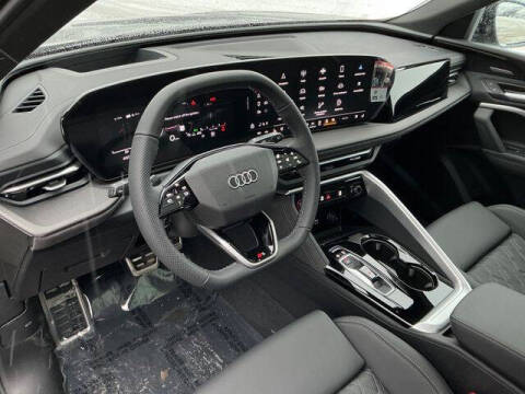 2025 Audi SQ5 quattro Premium Plus TFSI