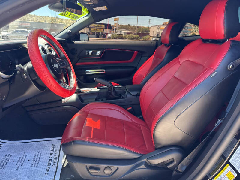 2022 Ford Mustang EcoBoost Premium