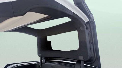 2023 Tesla Model X Standard Range