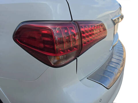 2016 Infiniti QX80