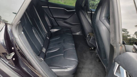 2015 Tesla Model S 70