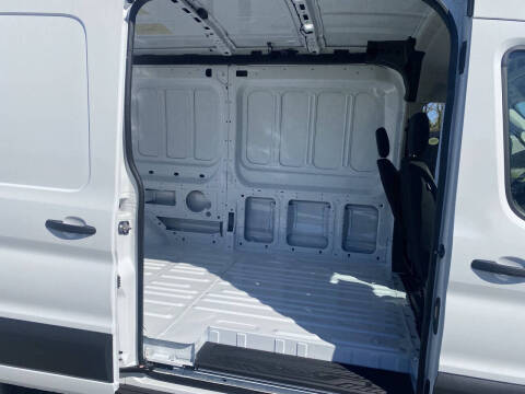 2026 Ford Transit 250