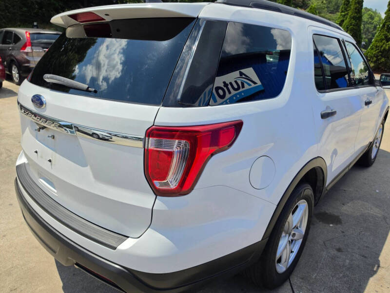 2018 Ford Explorer