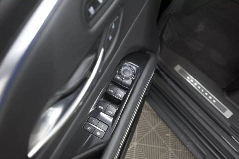 2021 Cadillac Escalade ESV Sport Platinum