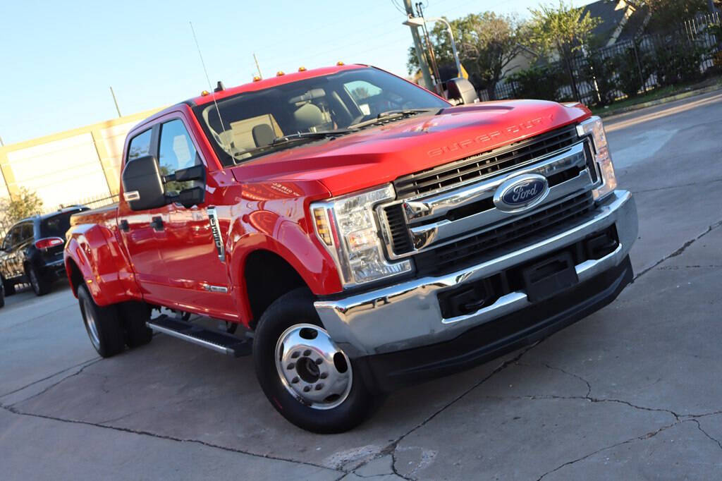 2019 Ford F-350 Super Duty for sale at AUTO DIRECT BUY in Houston, TX