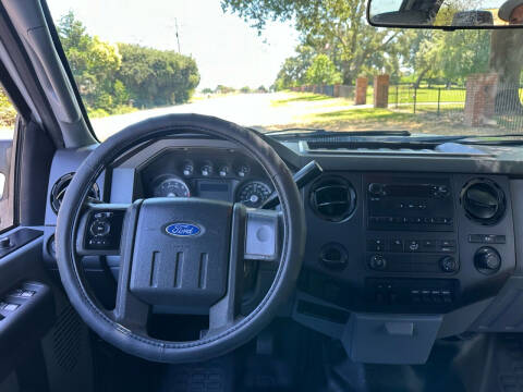 2011 Ford F-350 Super Duty XL