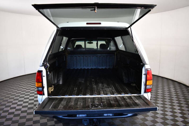 2005 GMC Sierra 2500HD