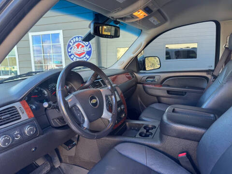 2012 Chevrolet Avalanche LS