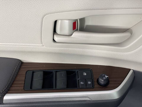 2023 Toyota Sienna LE 8-Passenger