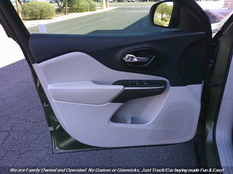 2021 Jeep Cherokee Latitude Plus