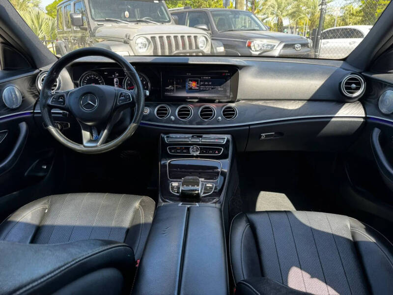 2017 Mercedes-Benz E-Class E 300 4MATIC
