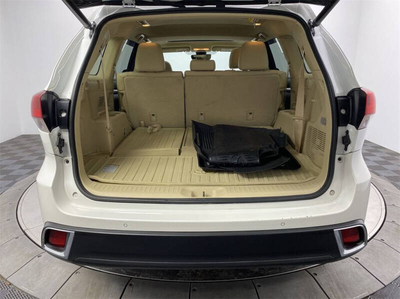 2017 Toyota Highlander