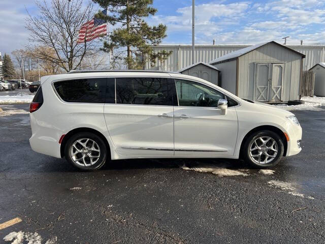 2019 Chrysler Pacifica Limited
