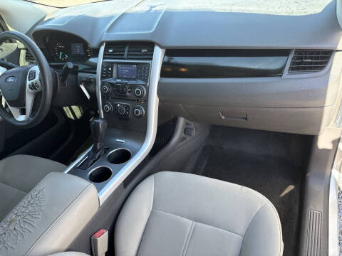 2014 Ford Edge SE