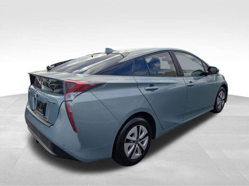 2018 Toyota Prius Three