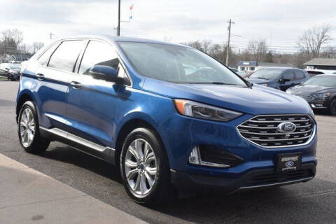 2022 Ford Edge Titanium