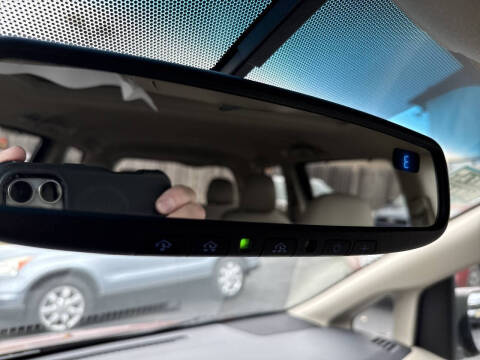 2015 Toyota Sienna XLE 8-Passenger