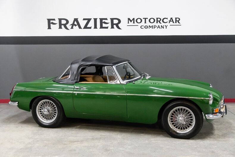1967 MG RESTORED MG B
