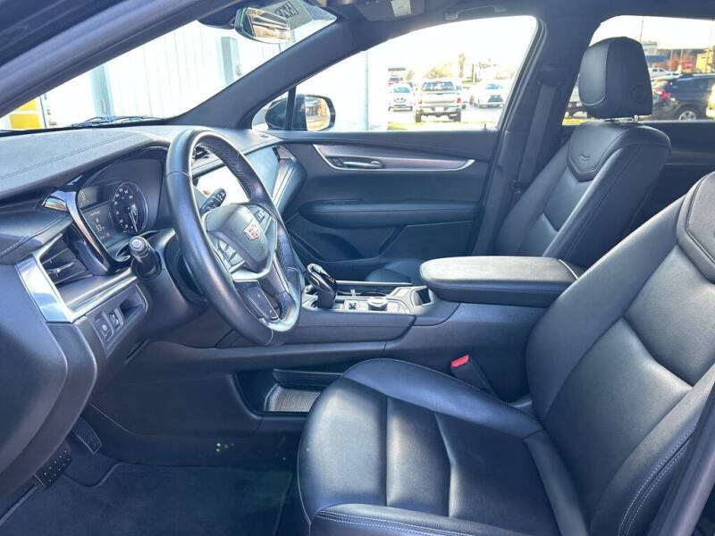 2023 Cadillac XT5 Luxury