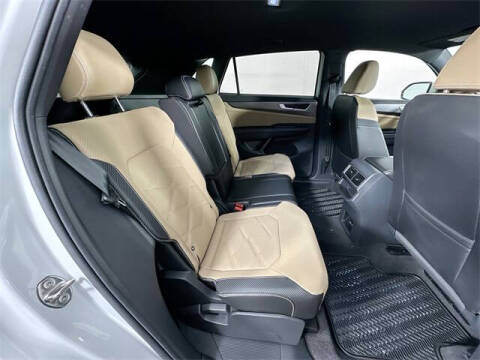 2024 Volkswagen Atlas Cross Sport SE 4Motion