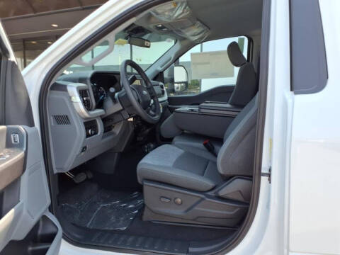 2025 Ford F-350 Super Duty XLT