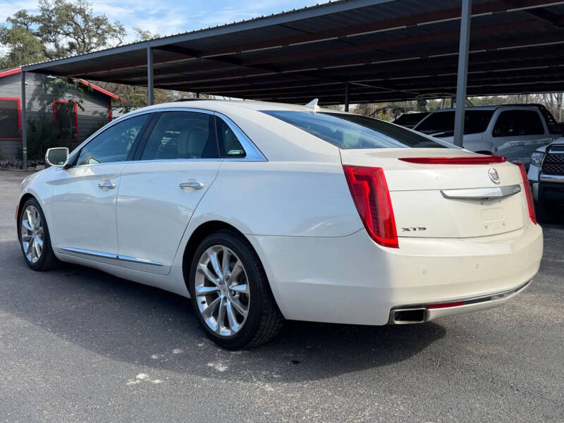 2014 Cadillac XTS Luxury Collection