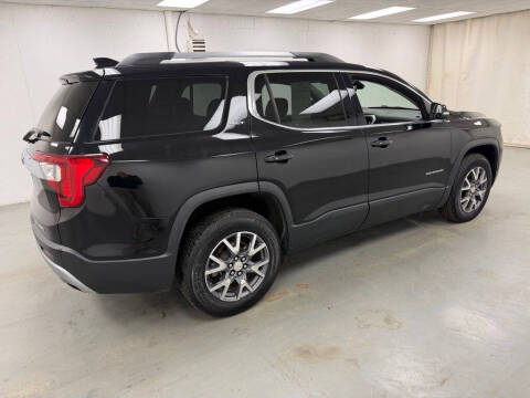 2022 GMC Acadia SLT
