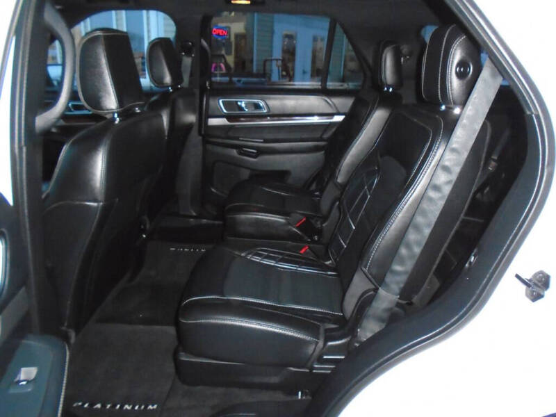 2018 Ford Explorer Platinum