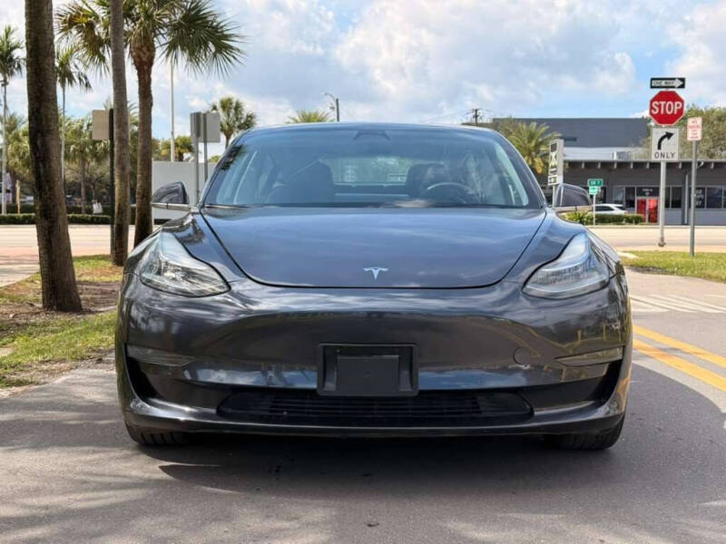 2019 Tesla Model 3 Standard Range