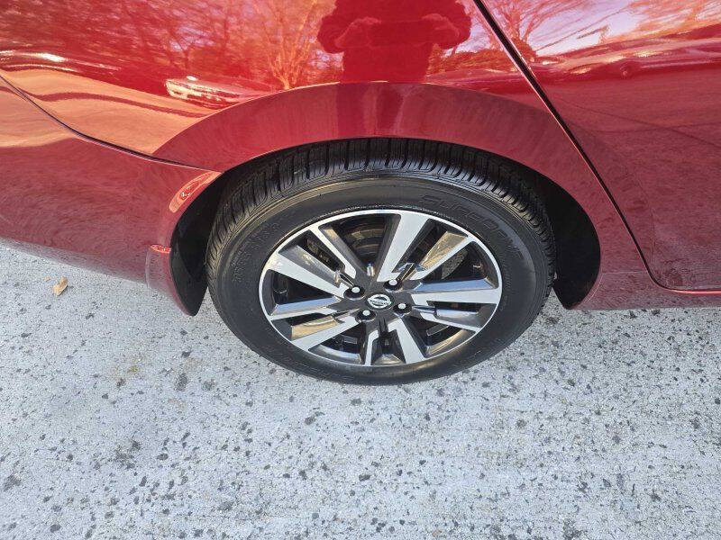 2021 Nissan Versa SV