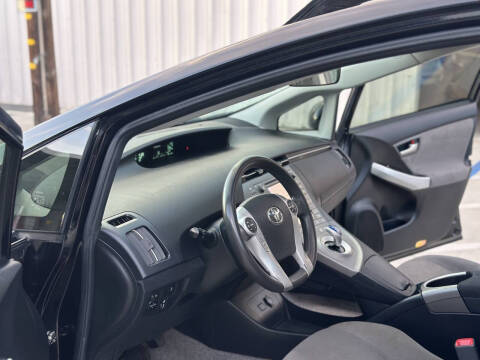 2012 Toyota Prius Two