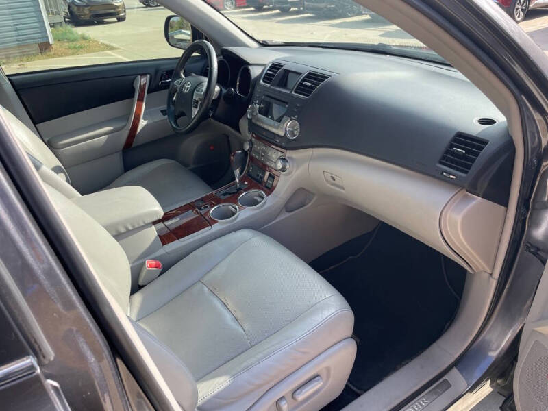 2012 Toyota Highlander Limited