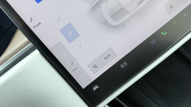 2023 Tesla Model X Standard Range